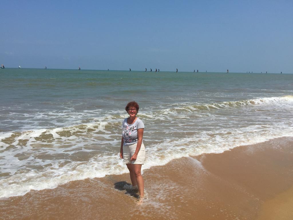 Lilly Palace Villa Guest House Negombo Buitenkant foto
